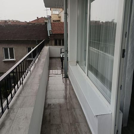 Yanakiev'S Central Apartment Burgas Exterior photo